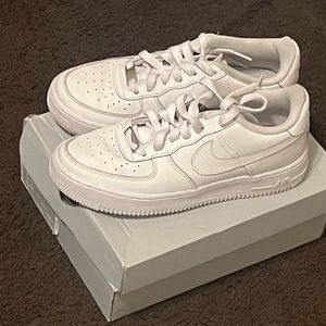 Boy’s Nike Air force Ones